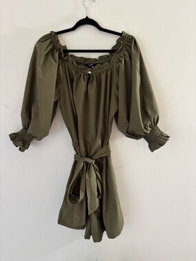Ralph Lauren Croquette whimsical feminine Olive Green Ruffled Waist Romper Sz 10